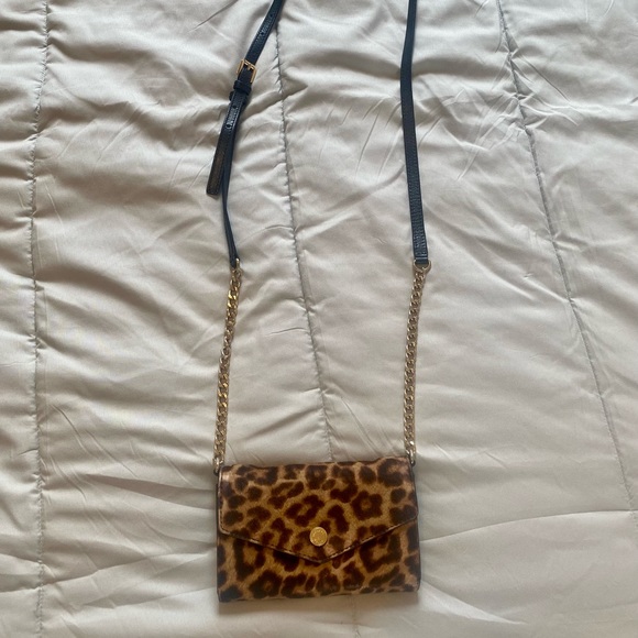 Michael Kors Jet Set leopard print crossbody bag - Picture 4 of 4